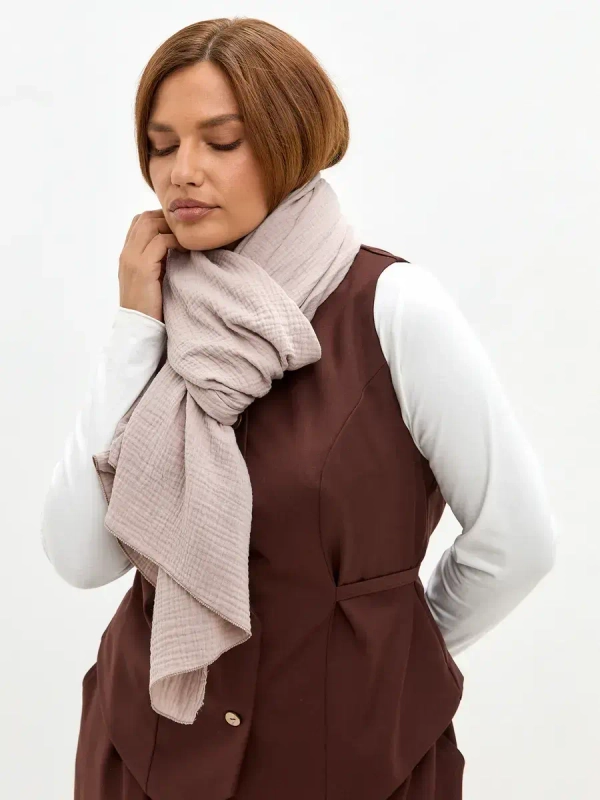 Шарф палантин из муслина пудровый