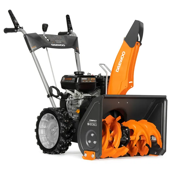 Бензиновый снегоуборщик "DAEWOO" S 6060
