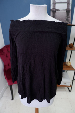 Блуза с открытыми плечами 48 размер