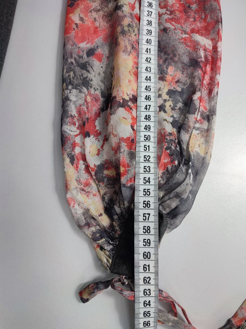 Платье Xarizmas лаконичное 40 размер