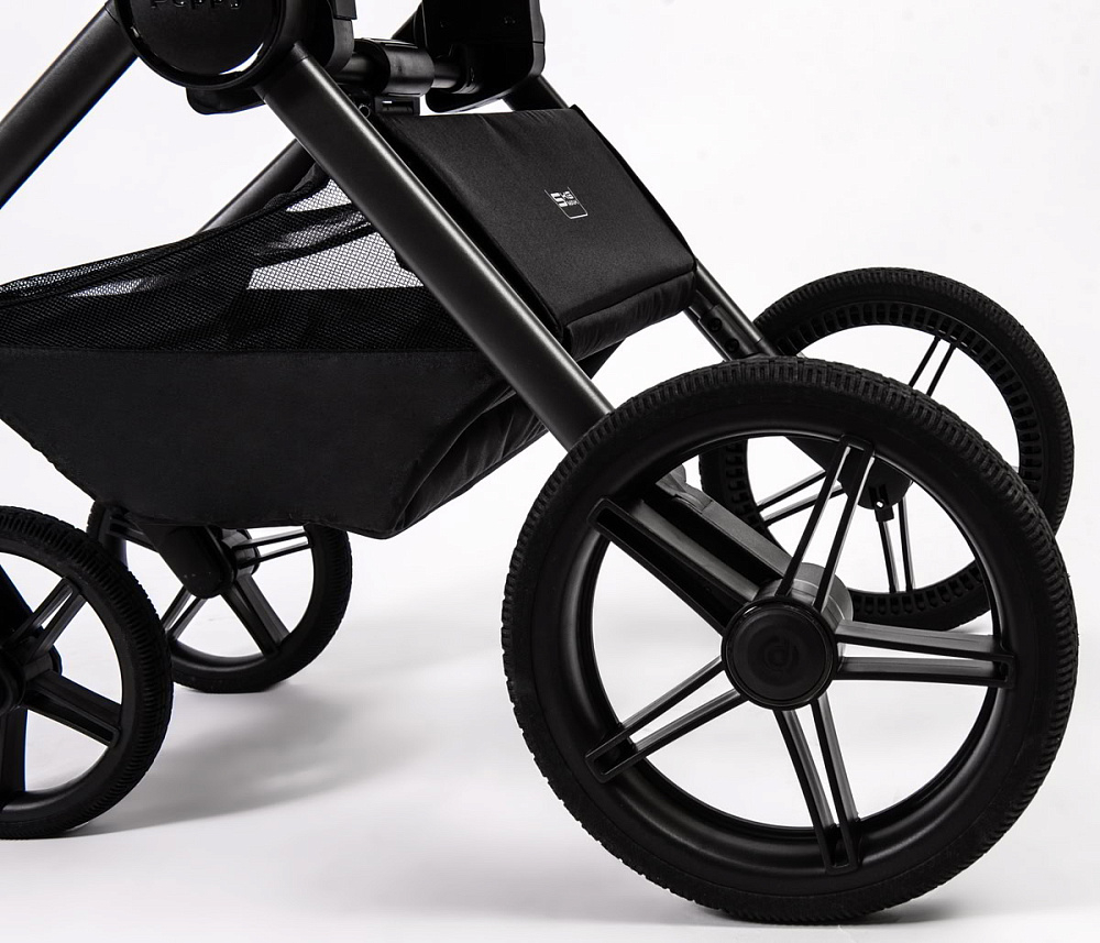 Детская коляска Peppy Monaco Thermo 3 в 1 с автокреслом Rise Black Black