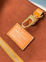 Louis Vuitton Fold Tote MM