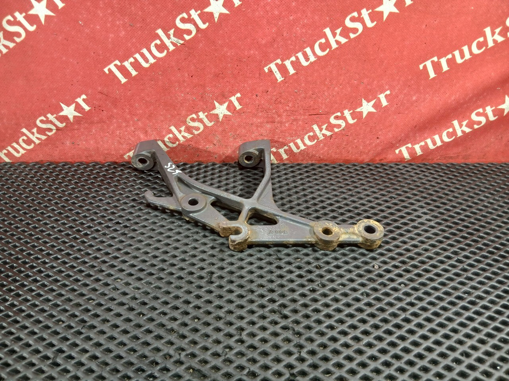 Кронштейн ящика АКБ