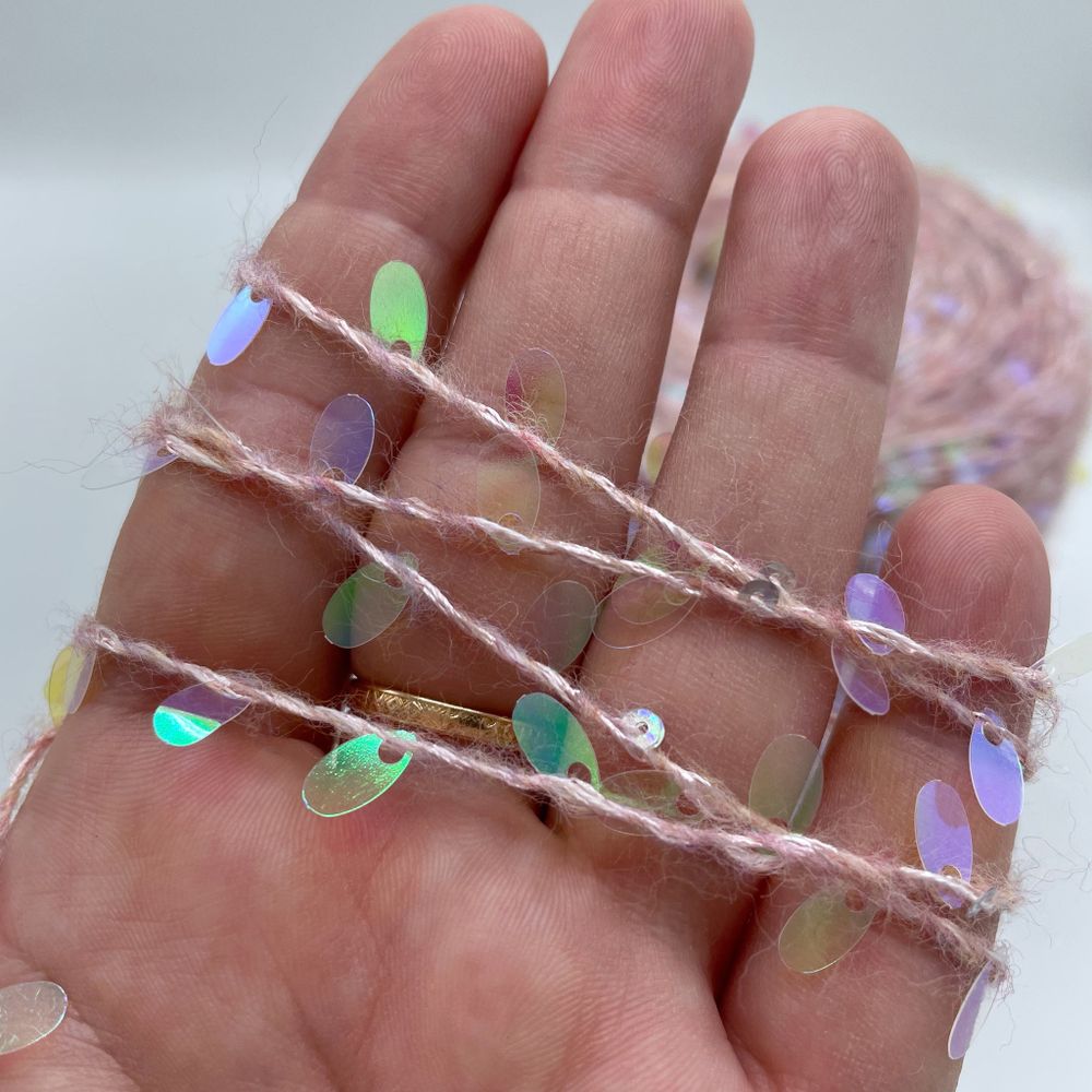 Пайетки FILATI ITALIANA 51% каплевидные пайетки 15% альпака 8% хлопок 26% полиаимд