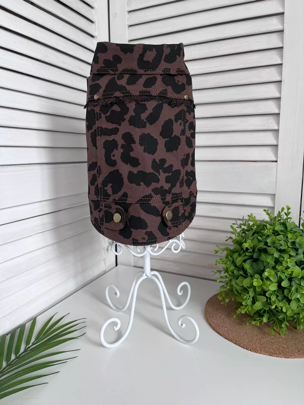 Жилет джинсовый для собак и кошек