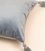 Подушка – Бубенцы лазурь | Doodls