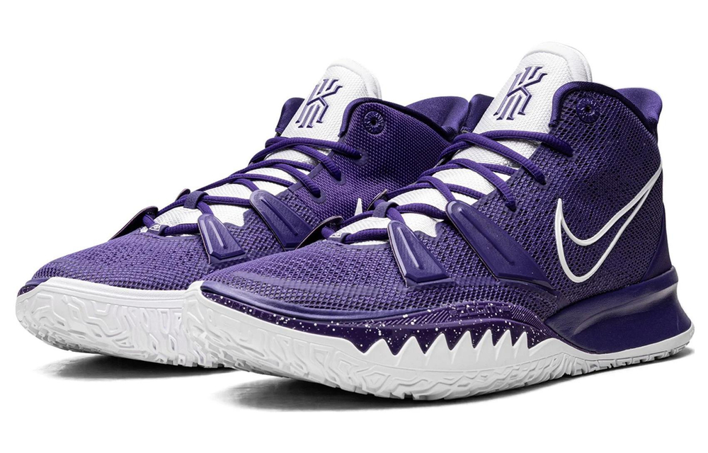 Кроссовки Nike Kyrie 7
