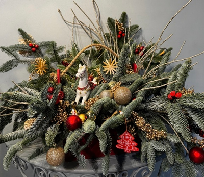 Новогодняя композиция "Ярмарка чудес"