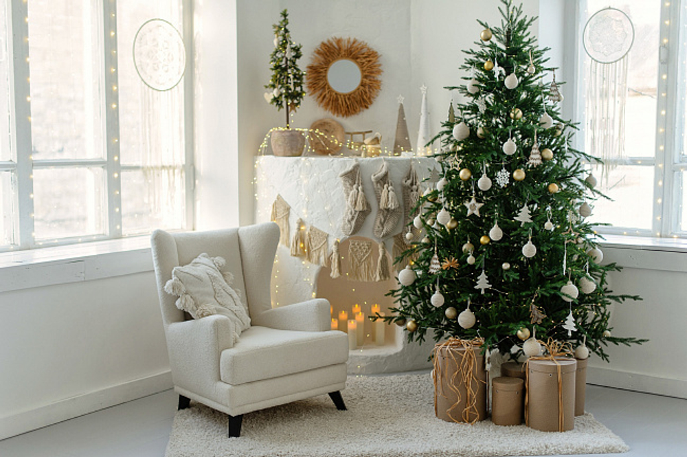 Ель искусственная литая с шишками Лесная Фея