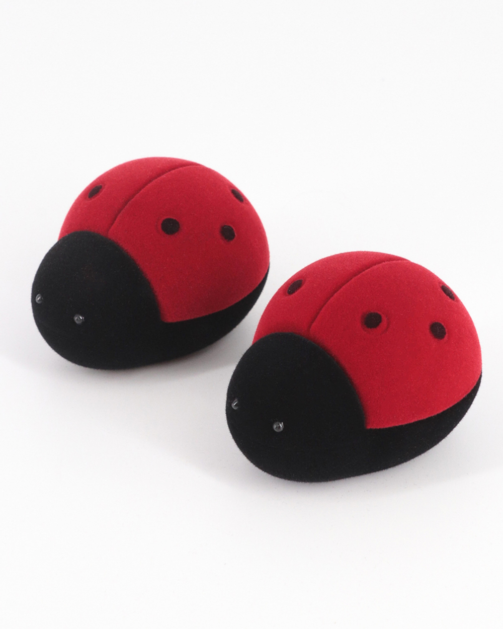 Футляр «Детская» божья коровка для кольца и серёг