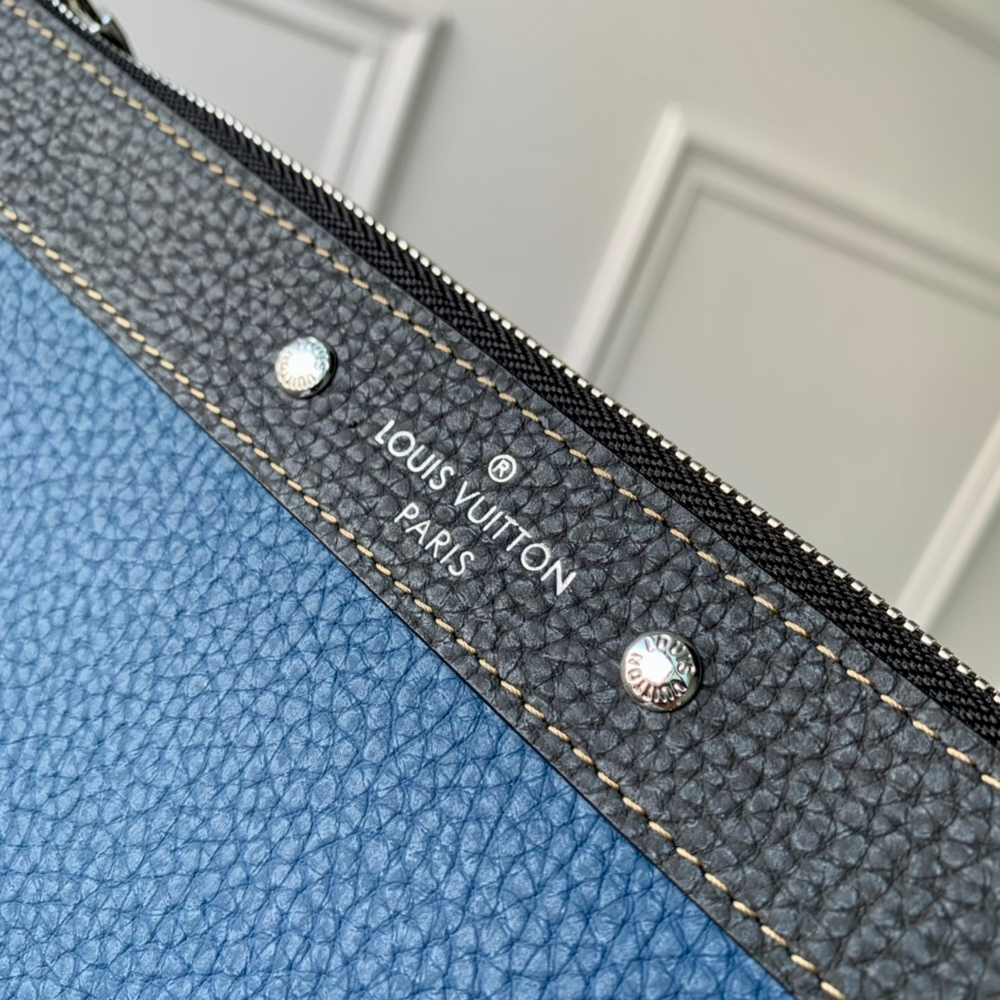 Louis Vuitton Pochette To-Go
