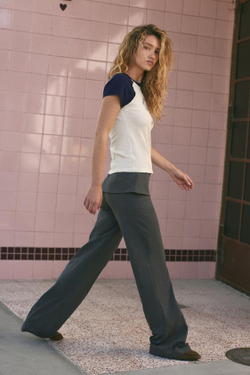 ZARA БРЮКИ С НАКЛАДНОЙ ТАЛИЕЙ, ТЕМНО-СЕРЫЙ