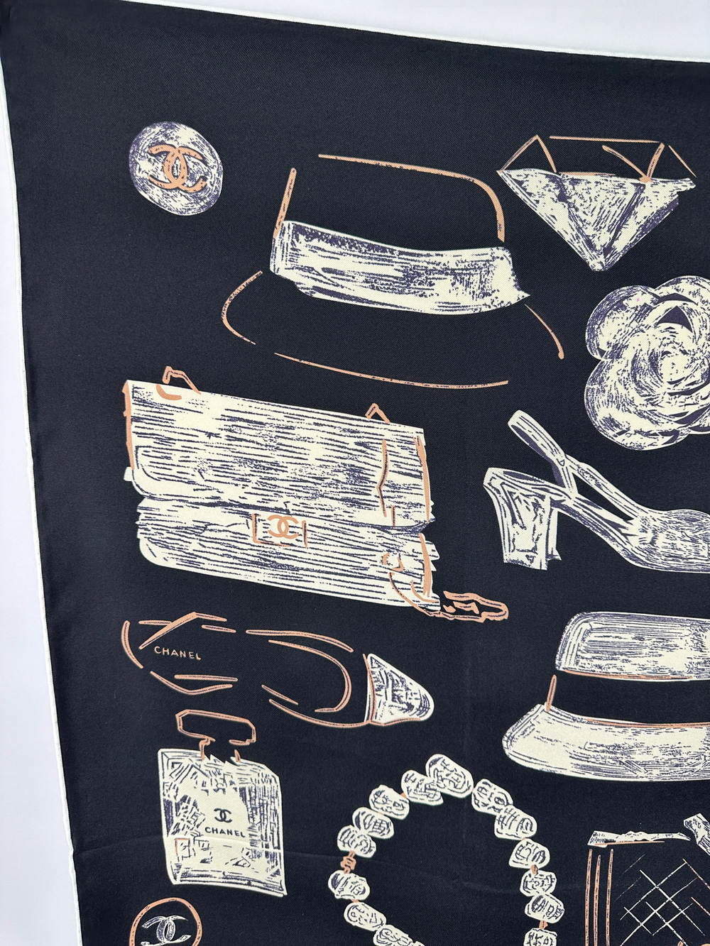 Платок Chanel Nine