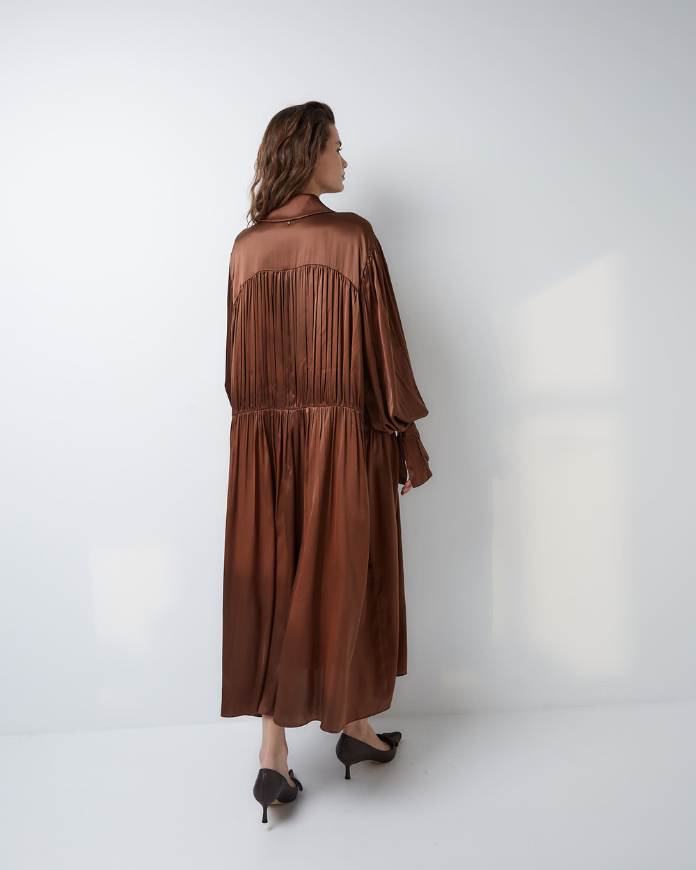 Платье-рубашка макси из шелка Берберри шоколадный