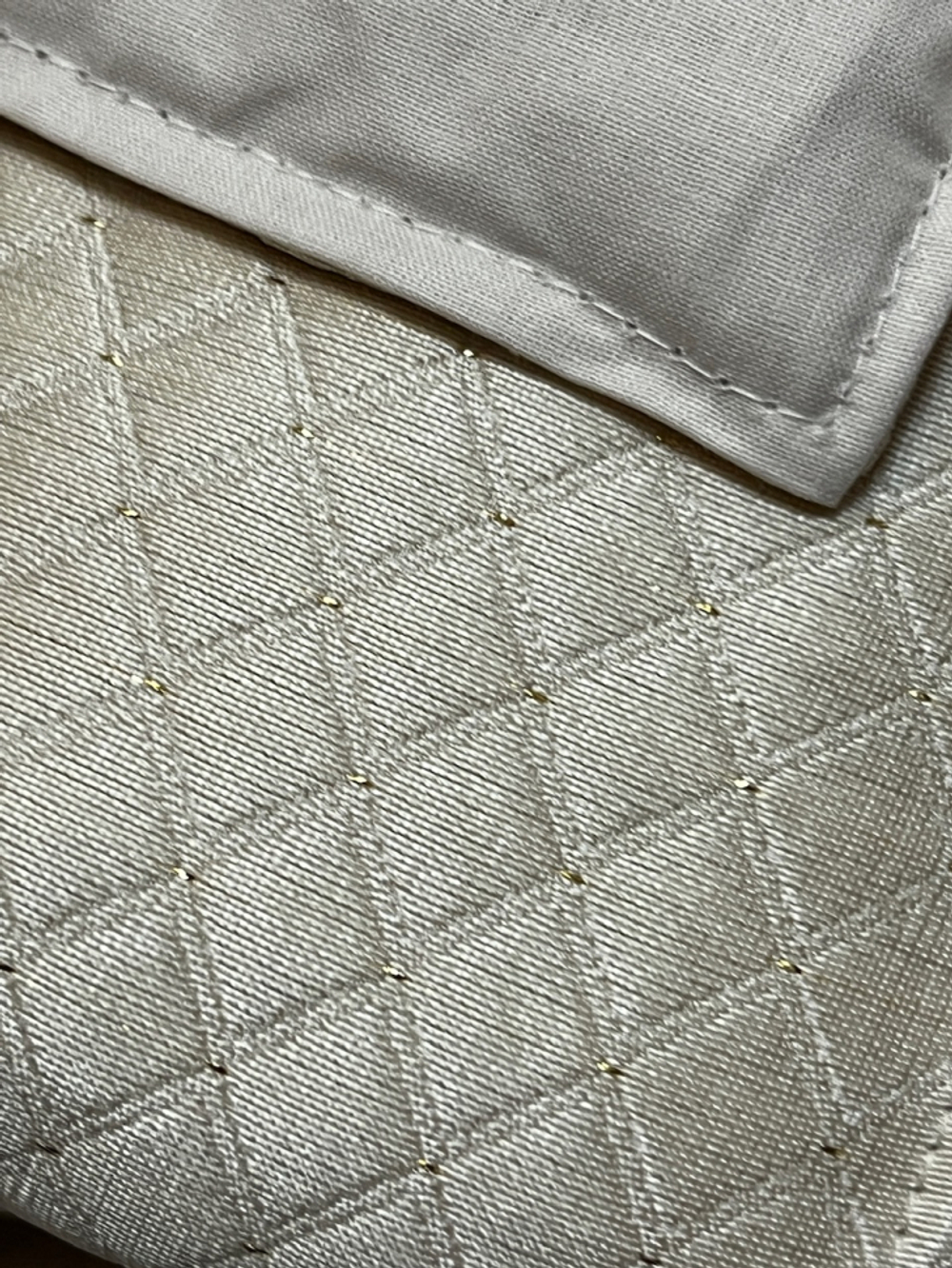 Покрывало 270x270 Blumarine Primizia seta бежевое