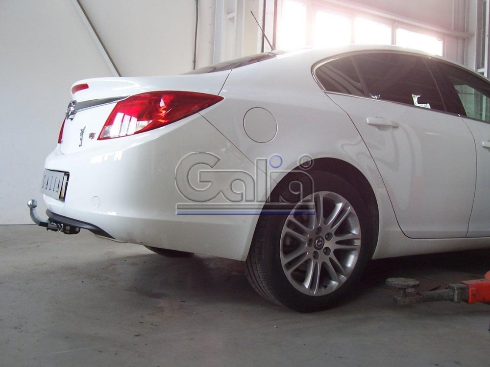 Оцинкованный фаркоп на Opel Insignia седан/универсал/хетчбек 2009-2017 (без электрики), Galia O059C