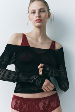 ZARA БЕСШОВНЫЙ КРУЖЕВНОЙ ТОП, ЧЕРНЫЙ