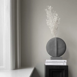 Ваза 101 Copenhagen Guggenheim Vase, Mini, Dark Grey, темно-серый