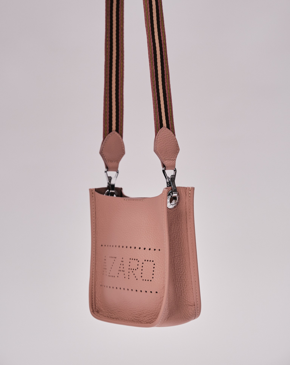 Сумка кожаная на плечо Azaro 30996 розовый туман