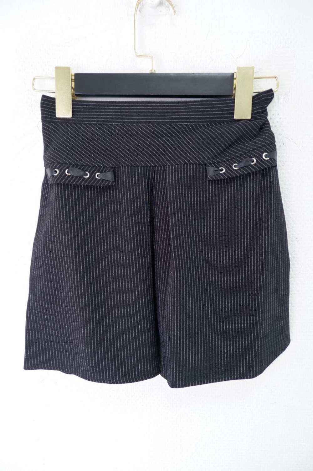 Школьная форма Наташа классическая 4 предмета на 7 лет, новая