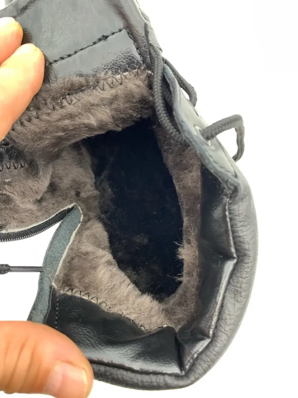 Ботинки из натуральной кожи