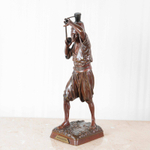 Скульптура «AGUADOR» («Водонос»)