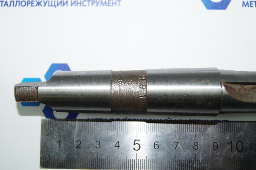 Зенкер цельный к/х 19.7х45х255мм КМ3 Р18