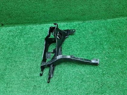 Кронштейн фары левый BMW X5 G05 (2018-н.в.)