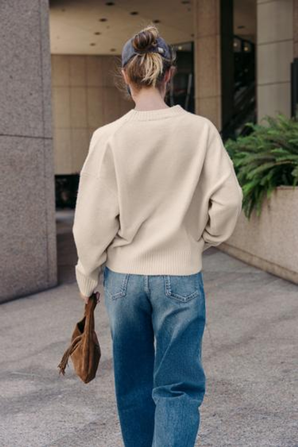 Мягкий трикотажный свитер - ZARA