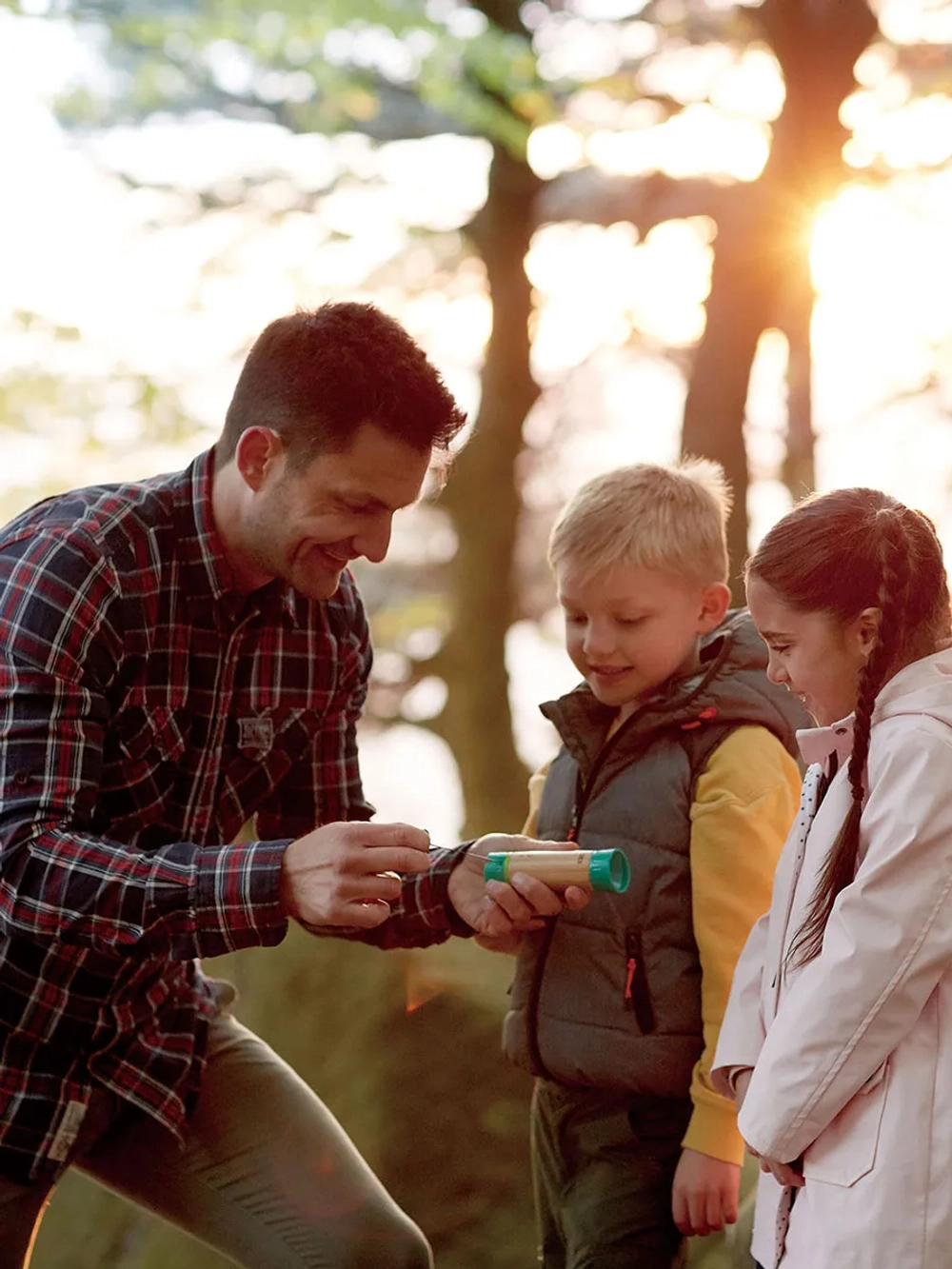 ФЦ! Детский механический фонарик Время путешествовать с чехлом (работает без батареек)
