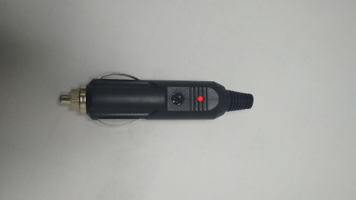 Штекер прикуривателя с предохранителем (1 шт.)