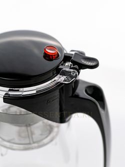 чайник с кнопкой