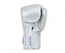Перчатки снарядные Clinch Undefeated Russian Team серебристые C163RT
