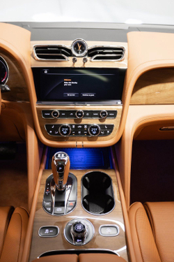 Bentley Bentayga, 2023