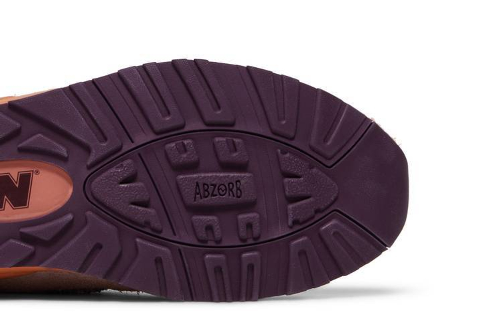 Кроссовки Salehe Bembury X New Balance Nb 990 V2 "Sand Be The Time"