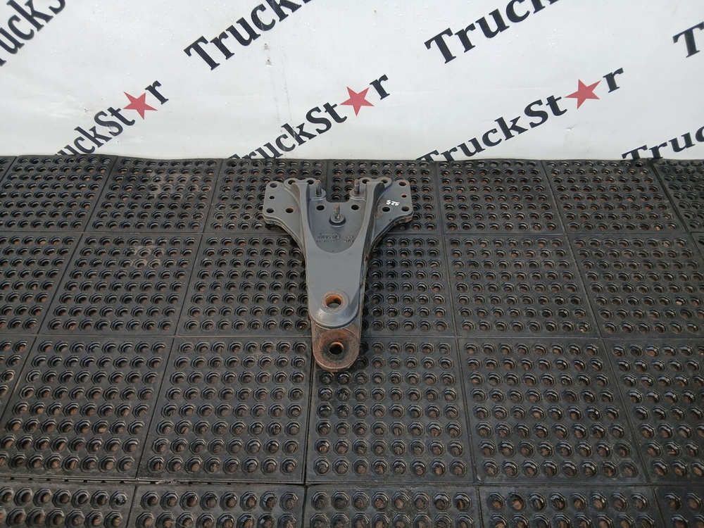 Кронштейн полурессоры задний