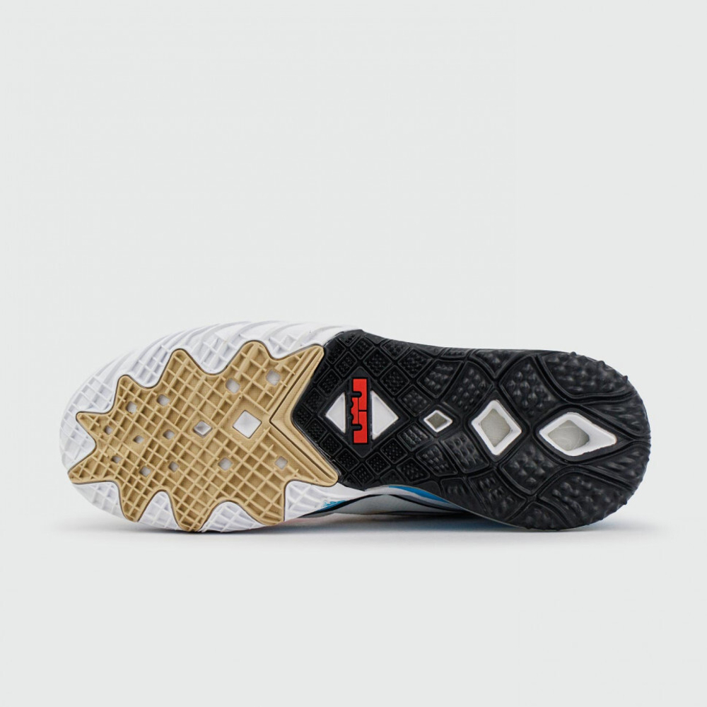 кроссовки Nike Lebron 18 Low White Blue