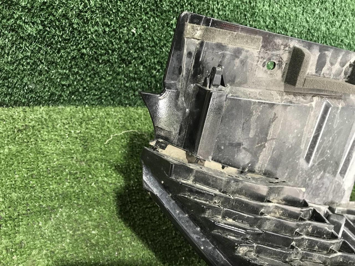 Решетка радиатора Nissan X-Trail T32 (2013-2019)