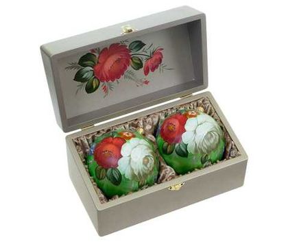 Set of 2 Christmas ball in a wooden box SET04D08112022007