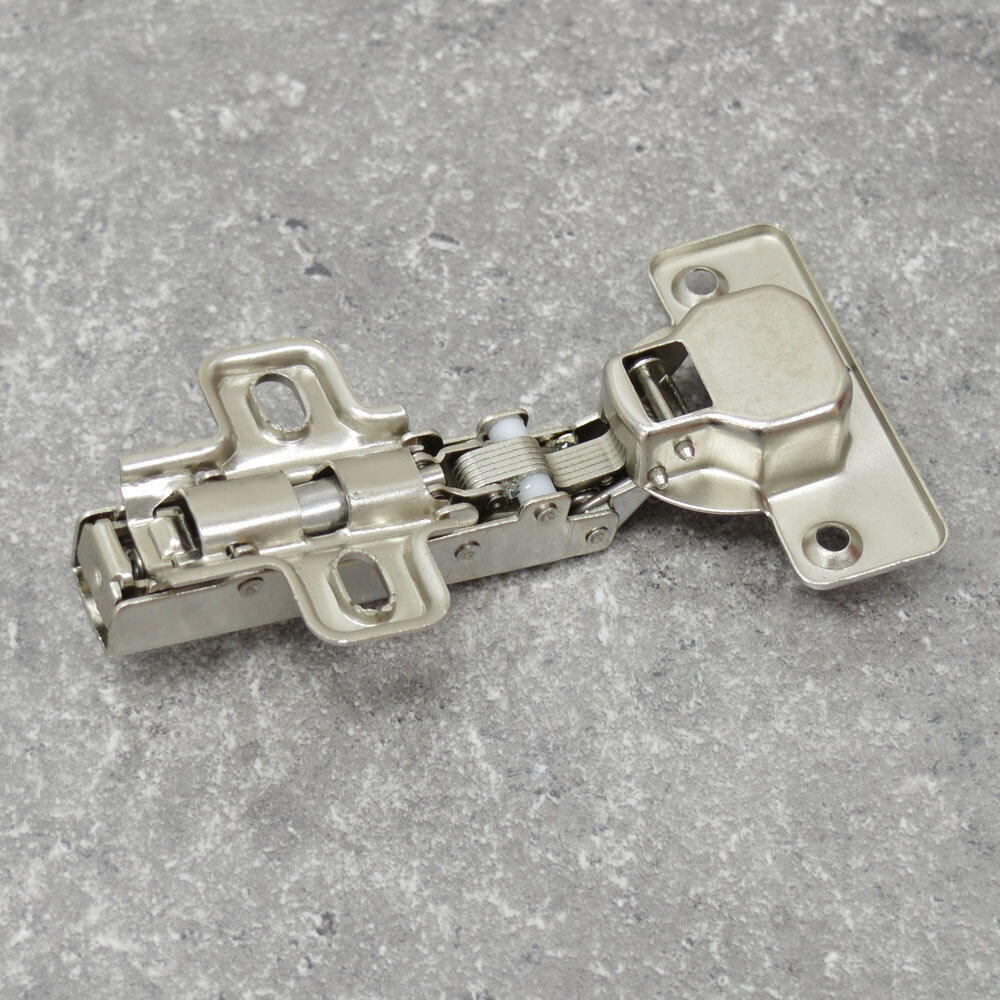 Петля накладная улучшенная 91370.022 Clip-on c доводчиком