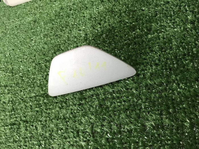 Крышка форсунки правая BMW 5er F10 F11 (2009-2017)