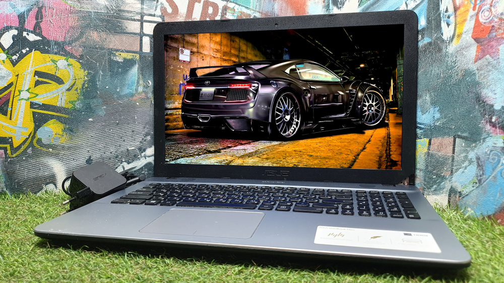 Ноутбук ASUS Pentium/4Gb/VivoBook X541SA-XO687 [90nb0ch3-m13590]/Windows 10