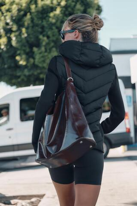 ZARA СТЕГАНАЯ КУРТКА С КОНТРАСТНЫМИ ДЕТАЛЯМИ, ЧЕРНЫЙ