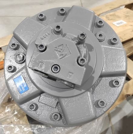HGM3-425 - Гидромотор радиально-поршневой нерегулируемый, высокомоментный, эксцентриковый вал, рабочий объем 426 см3, номинальное давление 250 бар