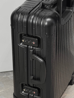 Дорожный чемодан Rimowa