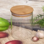 Банка для продуктов стеклянная 700мл «Хай-Тек» с бамбуковой крышкой 10*12см