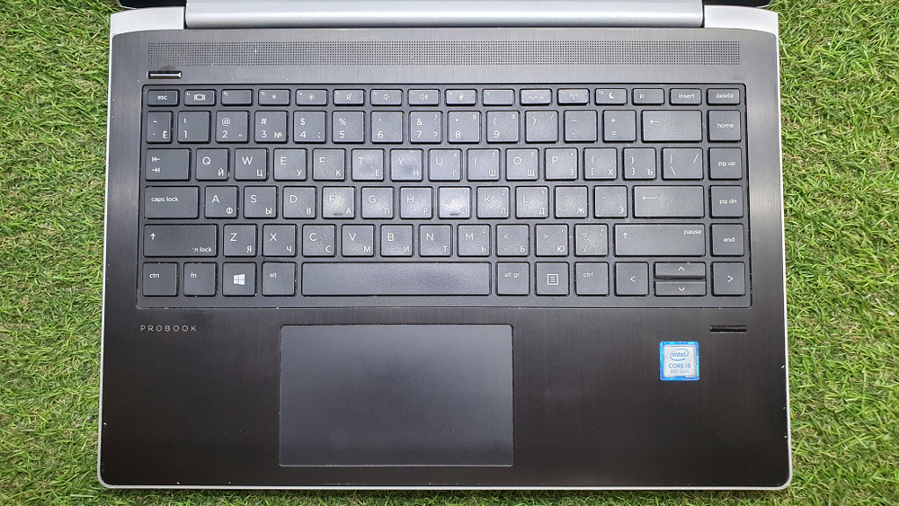 Ноутбук HP i5-8/8Gb/FHD