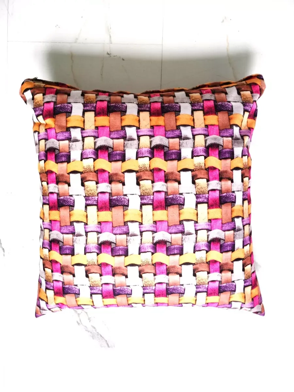 Подушка с наполнителем из кедровой стружки лечебная