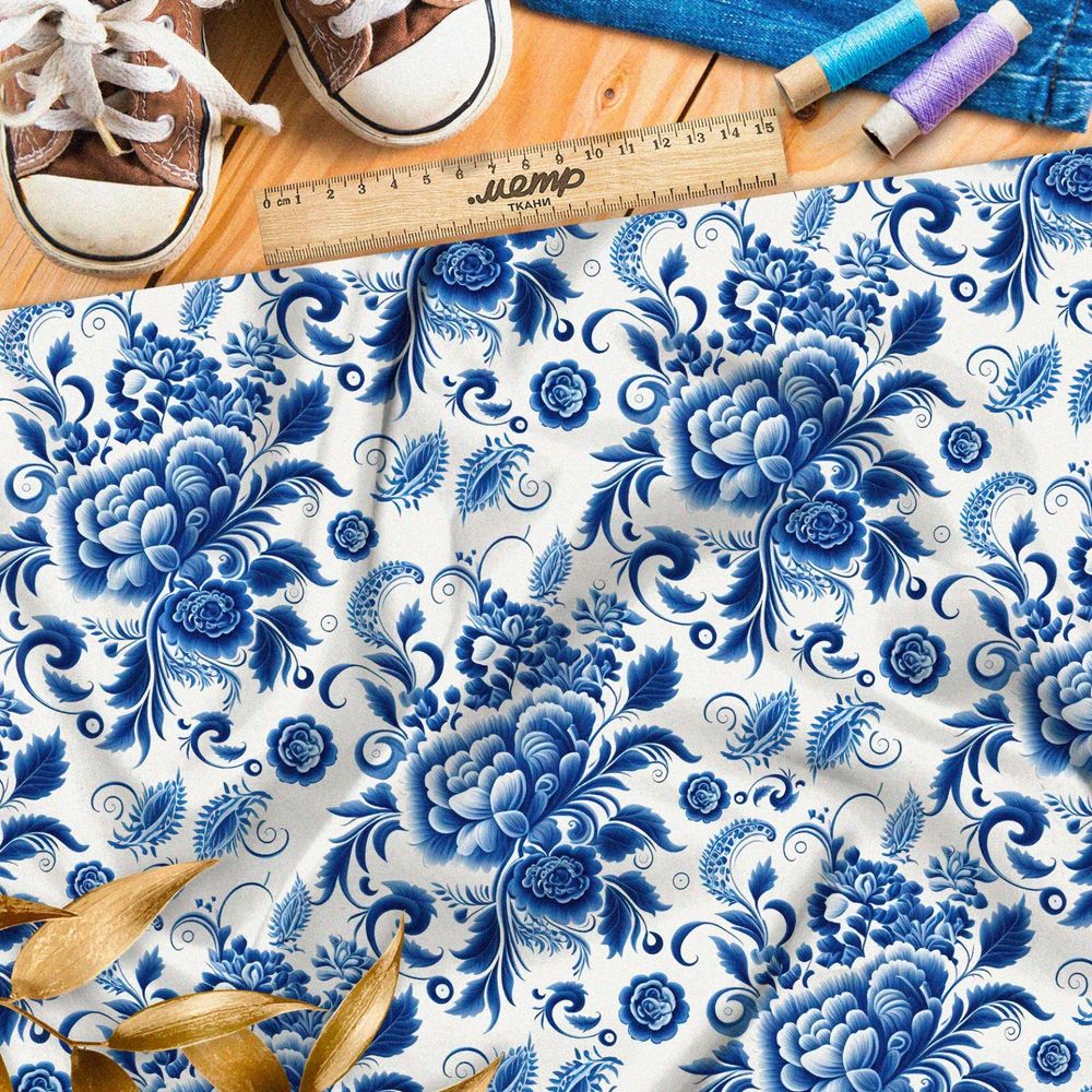 Ткань габардин  цветы и розы гжель