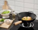 Вок с крышкой IKEA VARDAGEN (ВАРДАГЕН), Углеродистая сталь, 32 см